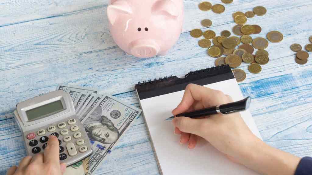 15 Useful Budgeting Tricks to Handle Your Funds Simpler