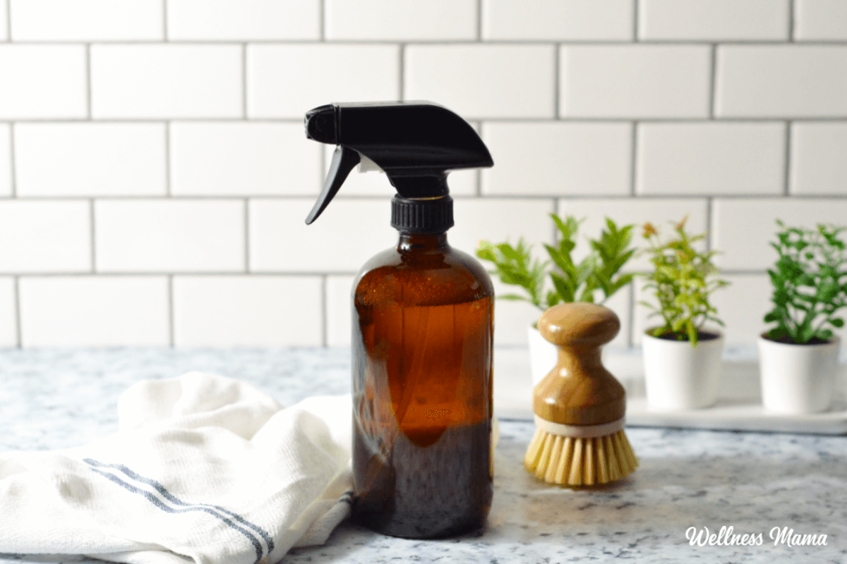 Natural DIY Bathroom Cleaner for Deep Cleaning