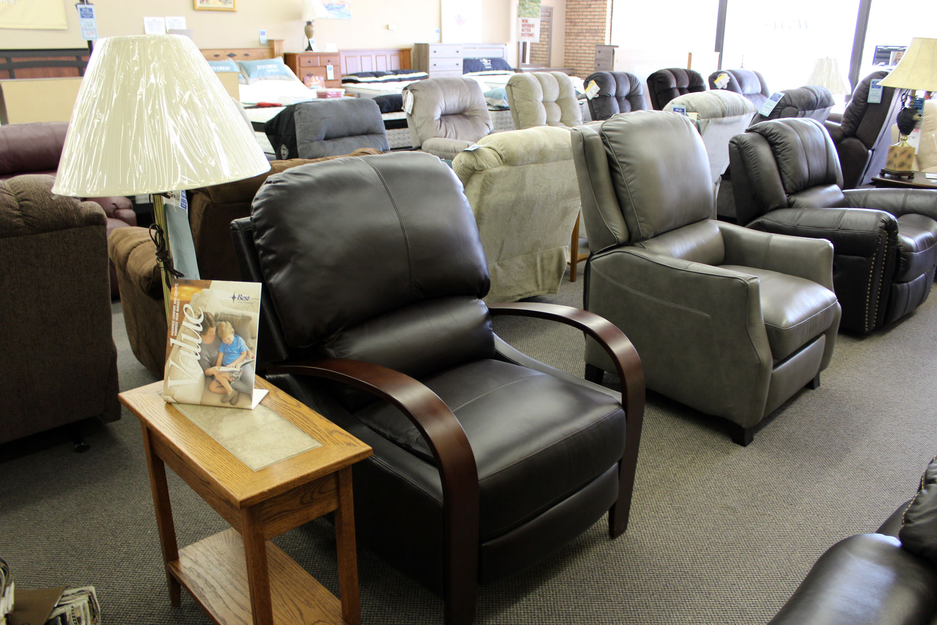 Wells SitNSleep Furniture & Mattresses, Great Bend, KS