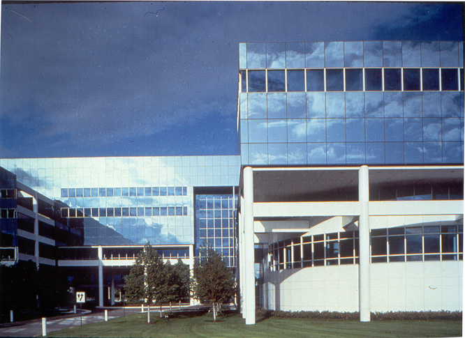 SEARS MERCHANDISE GROUP HOME OFFICE The Wells Partnership