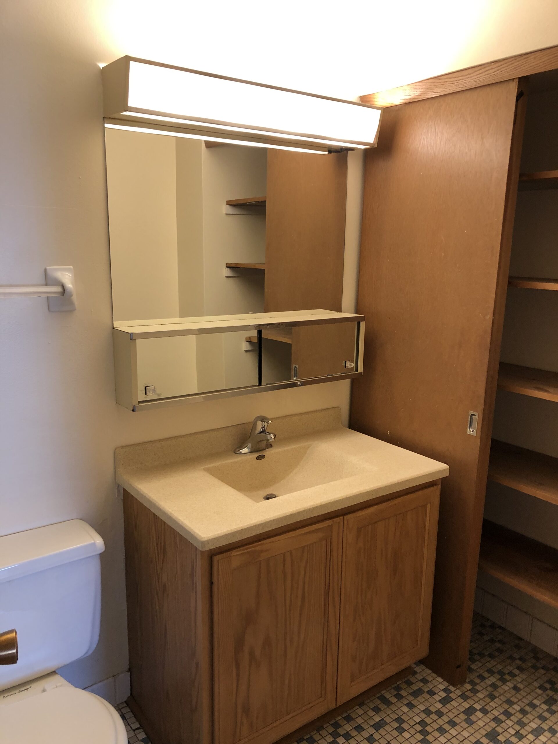 Oak View Manor Wellston Apartments