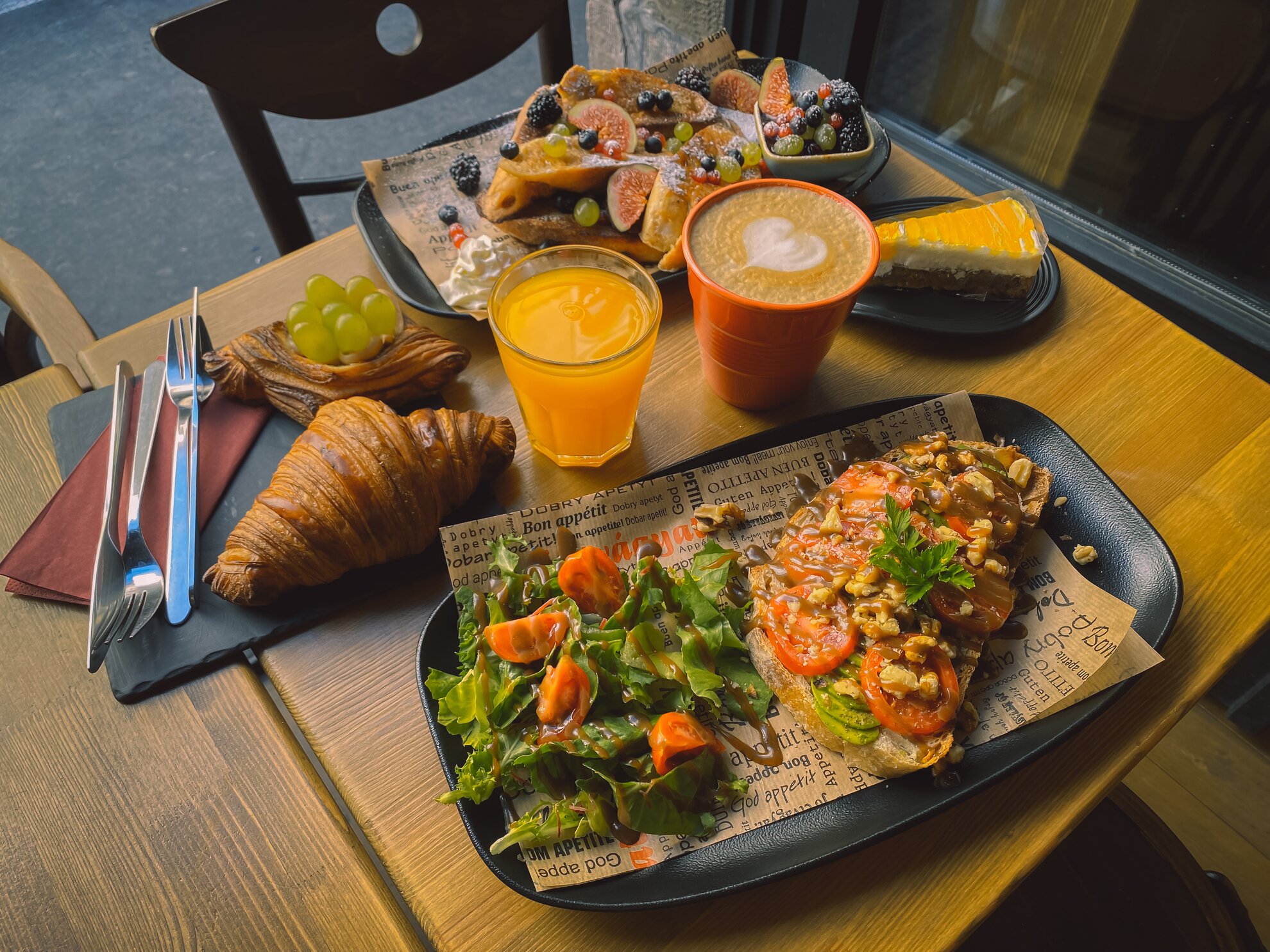 15 best breakfast places in Budapest