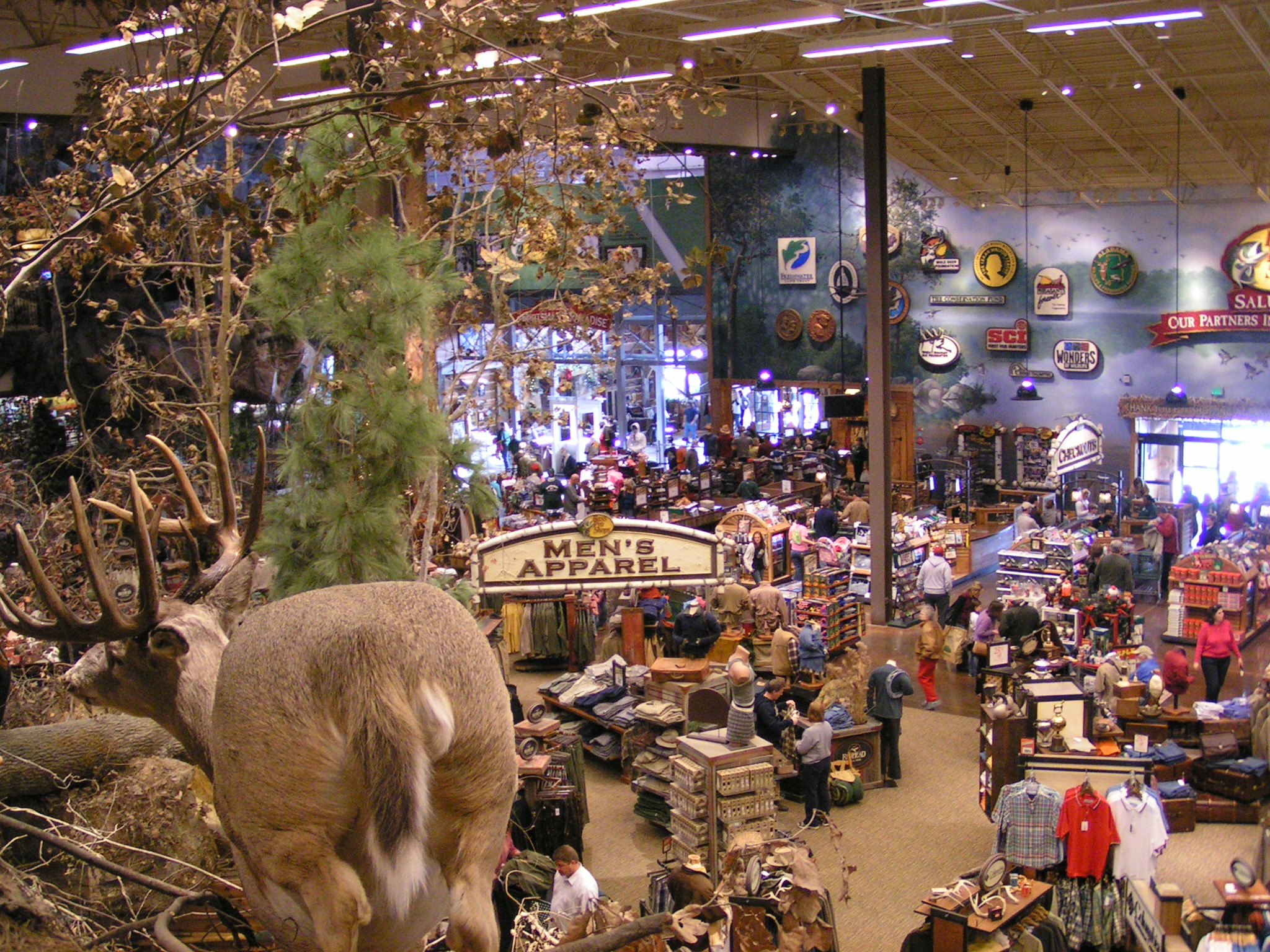 Adventure at the Bass Pro Shop, Leeds AL We Love Quilting And