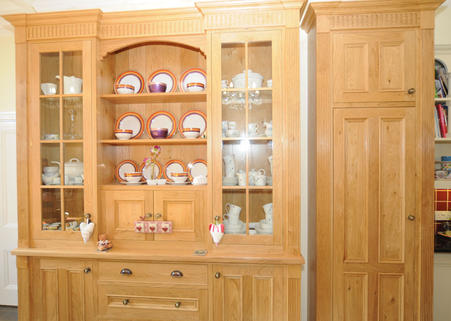 Oak Kitchen Swansea Mark Stone's Welsh Kitchens bespoke kitchens and furnuture made in Wales