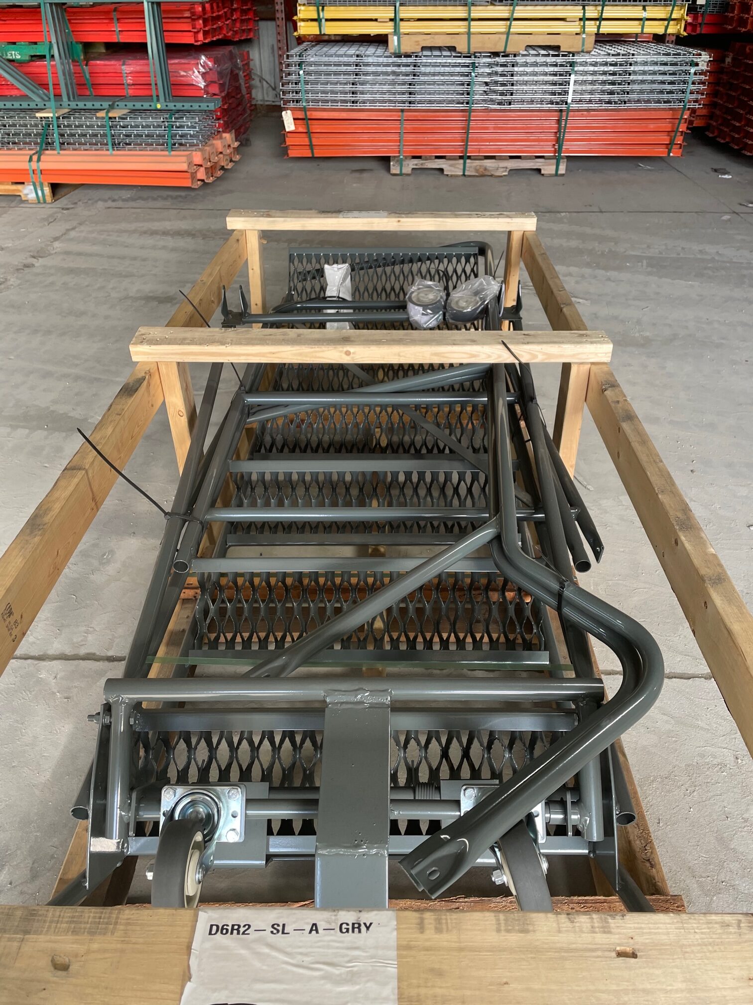 Gillis D6R2SLAGREY 6Step Rolling Ladder with Handrails New Surplus Welter Storage