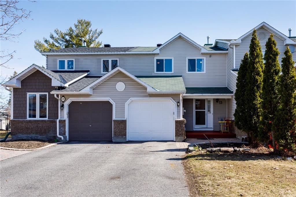 13 RANDALL JAMES DRIVE Wendy Brown, Royal Lepage