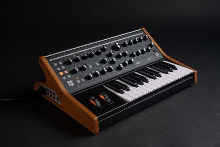 Moog unveil new "Subsequent 25" synth with Flying Lotus We Rave You
