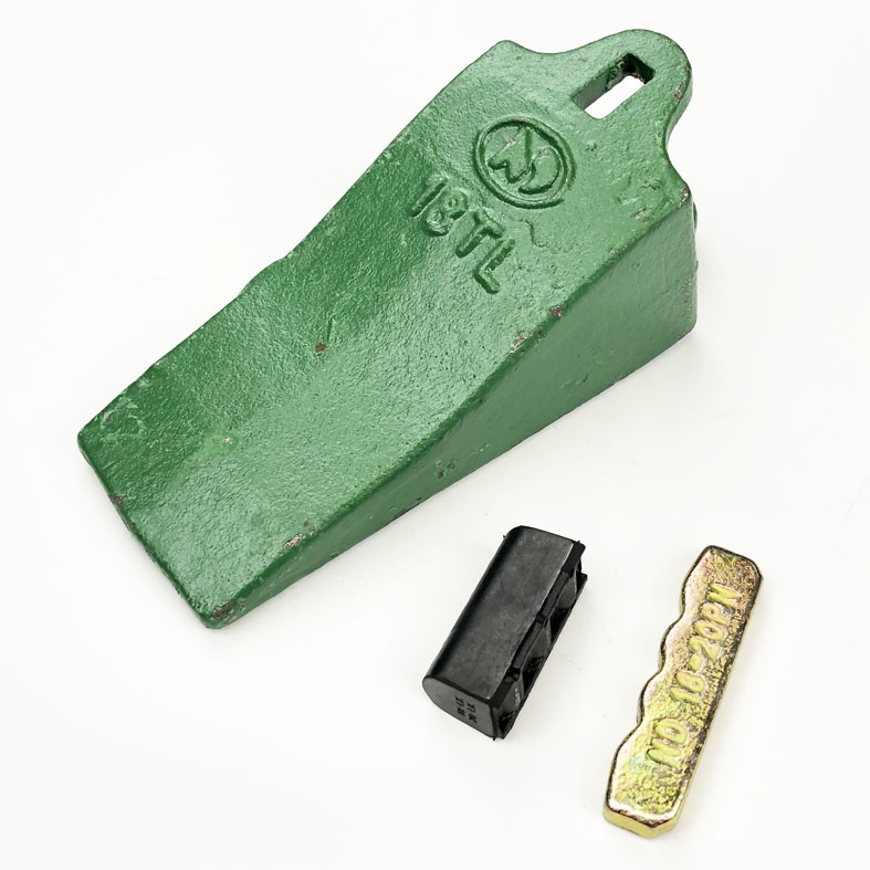 18TL Esco Style Standard Tooth c/w Pin & Lock Wesco Industries