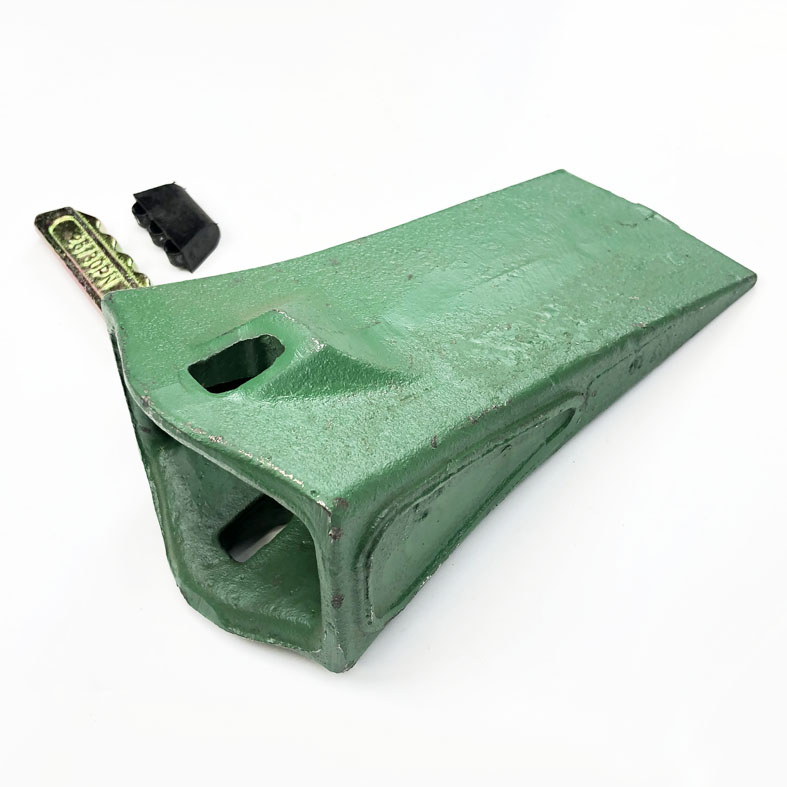 30S Esco Style Standard Tooth c/w Pin & Rubber Lock Wesco Industries