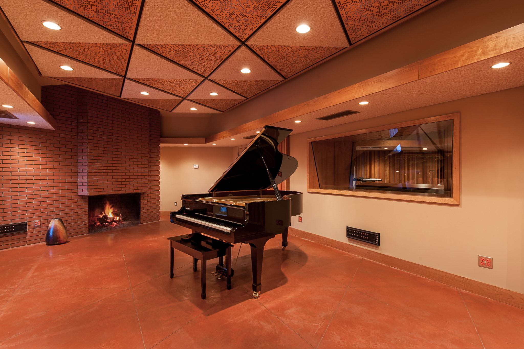 Wes Lachot Design Group Recording Studio Design and Acoustic Consulting