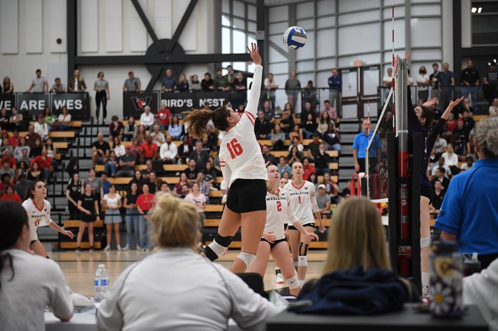 The Wesleyan Argus Play(er) of the Week GameWinning Block Sends