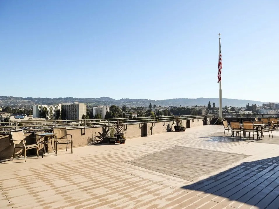 PACKARD LOFTS West Builders