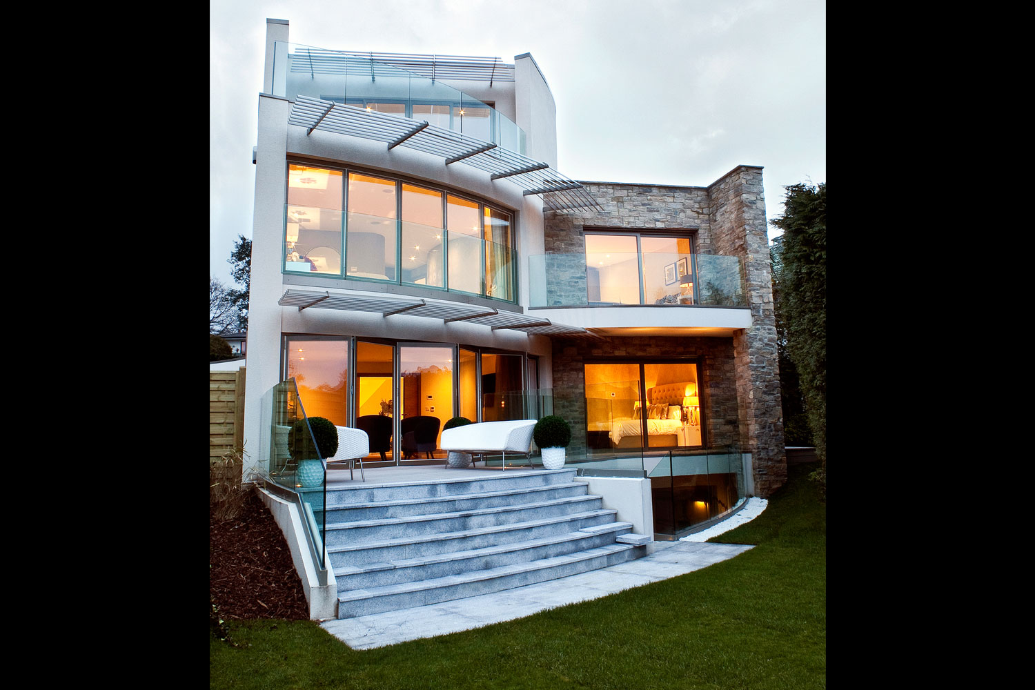 Calico & Sunray, Brudenell Avenue, Canford Cliffs, Poole, Dorset BH13