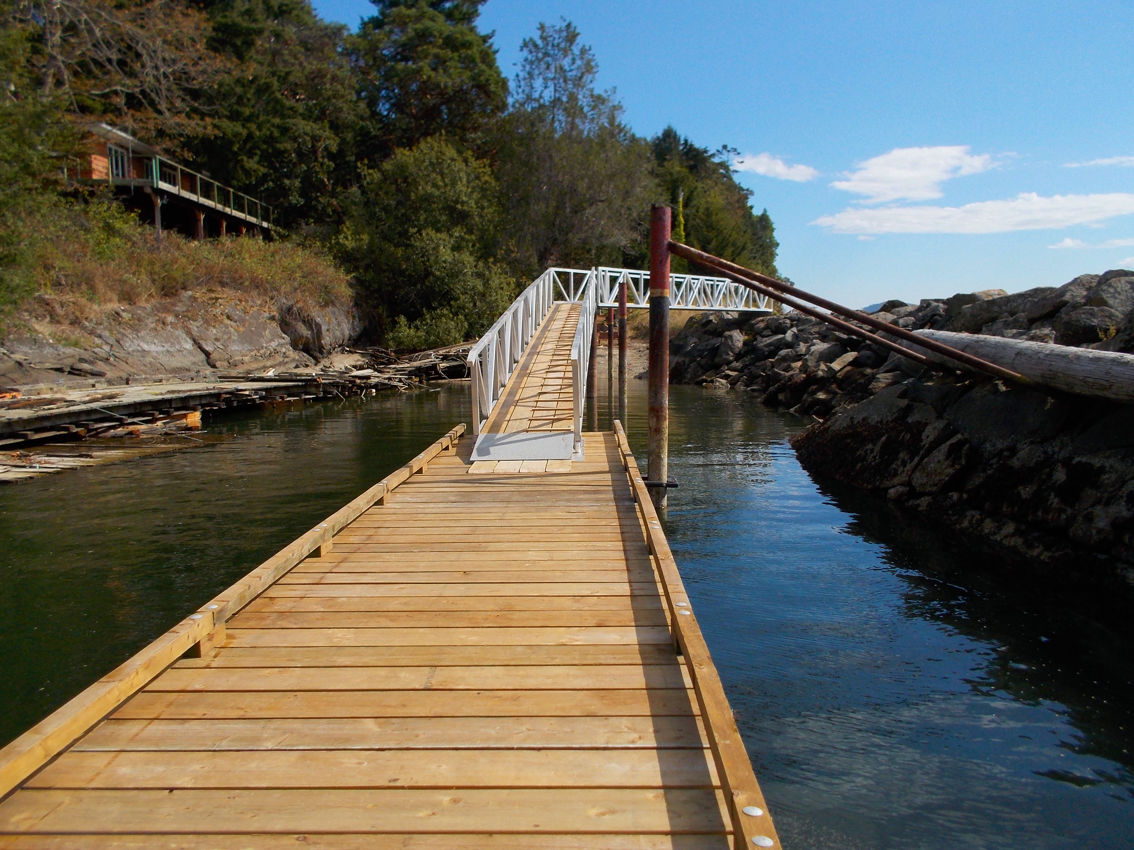 Wooden Dock West Coast Floatation