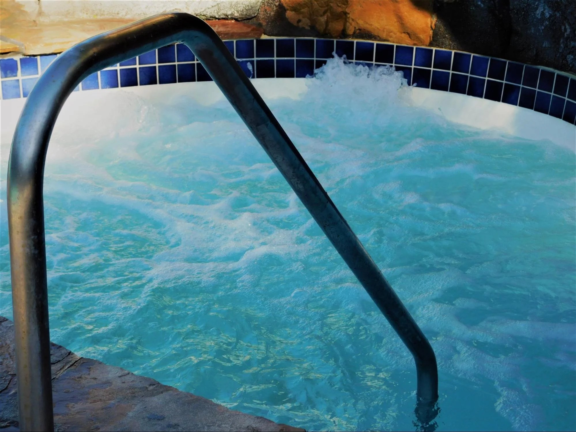 7 Signs Your Hot Tub Needs Service Or Repair West Coast Pool and Spa
