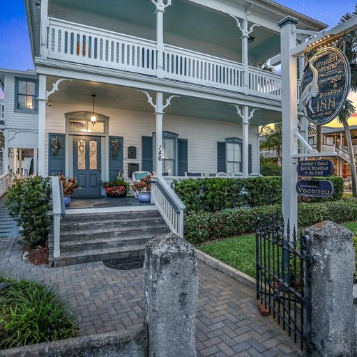 Luxury bed and breakfast in bayfront, St. Augustine