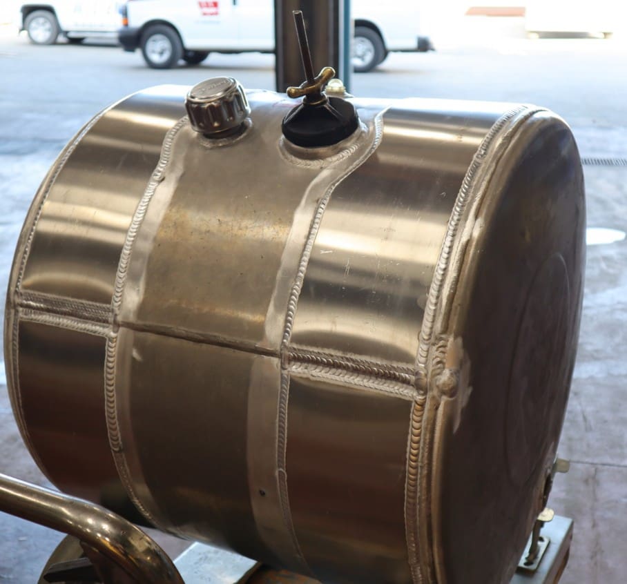 Diesel Fuel & Hydraulic Tank Repairs & Rebuilds | West End Rad