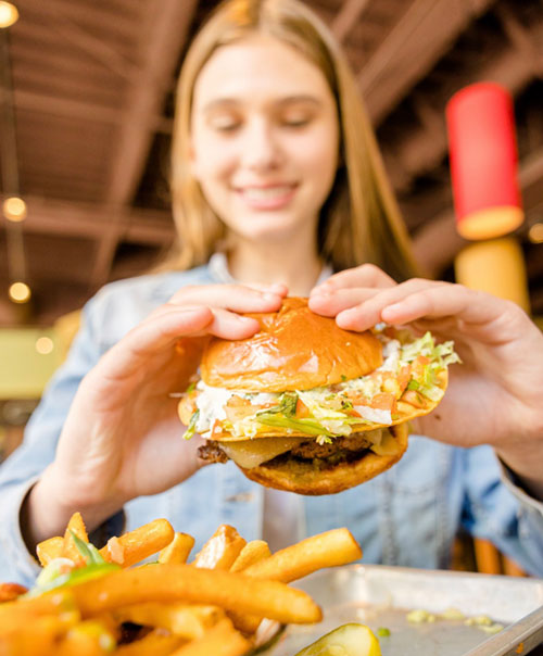 Bar Louie Glendale, AZ Westgate Entertainment District