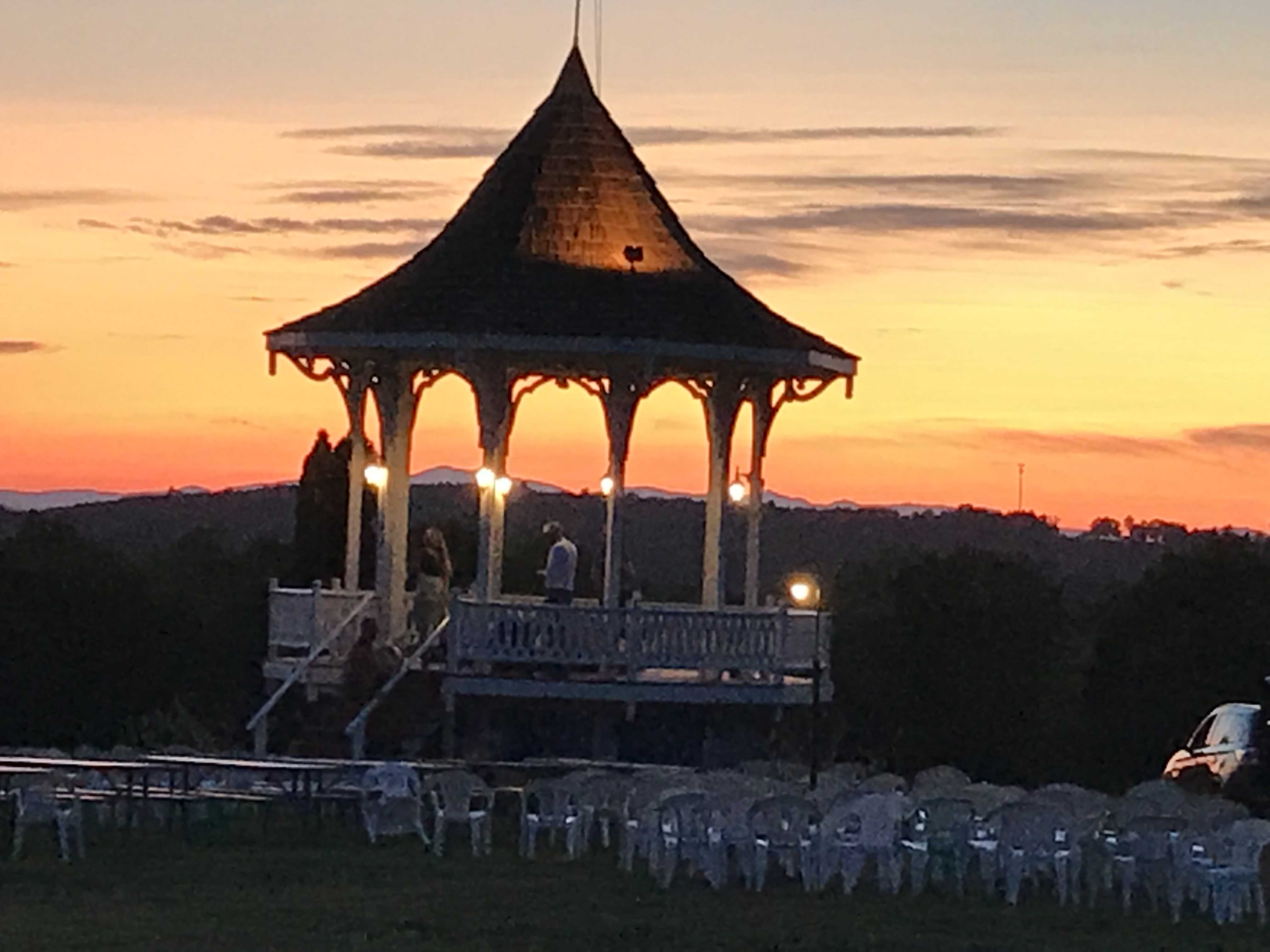 Gazebo Tour of Maine Dubbed ‘Wild Success’ World Famous Grassholes