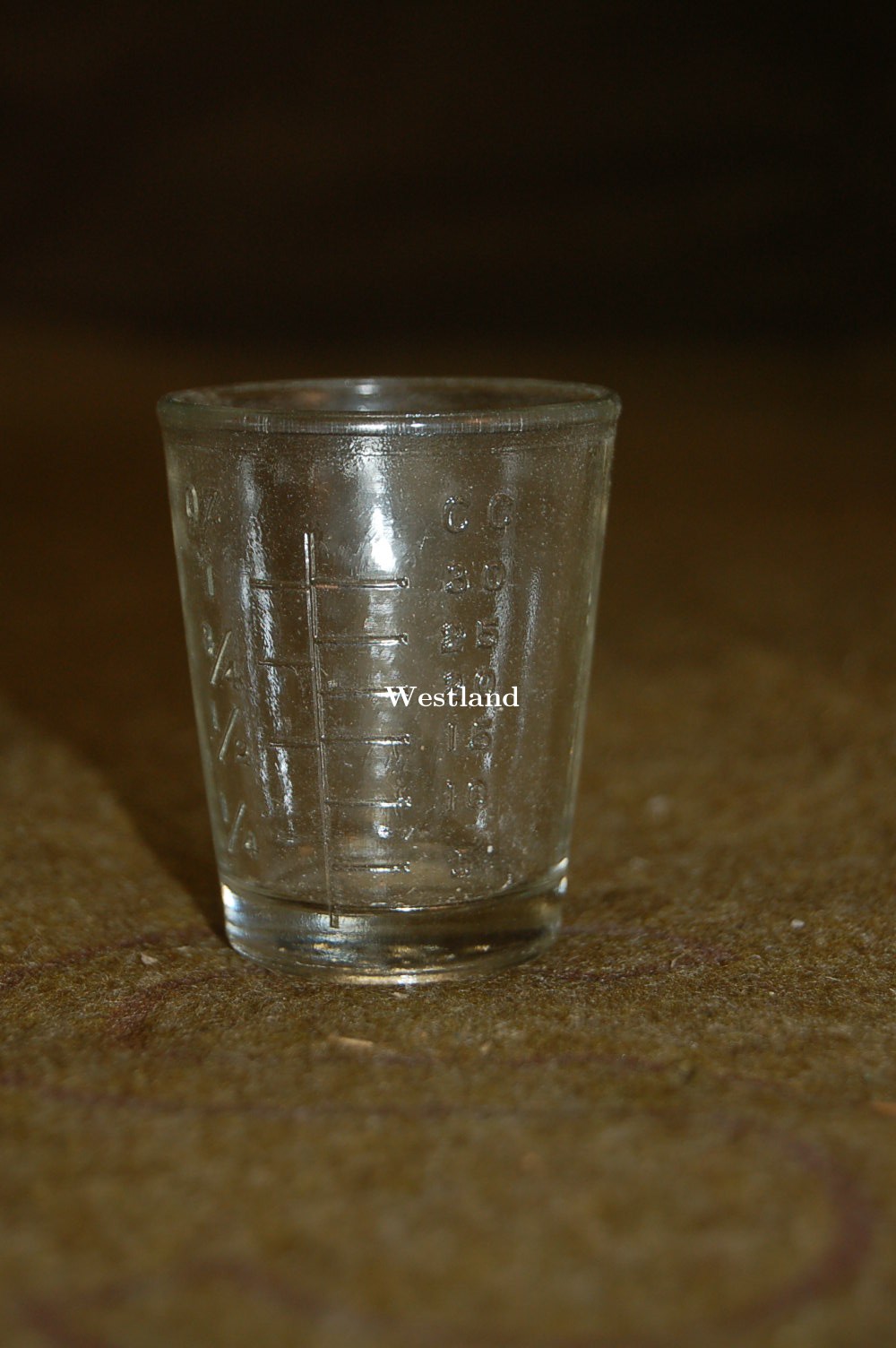 USMD glass medicine cup