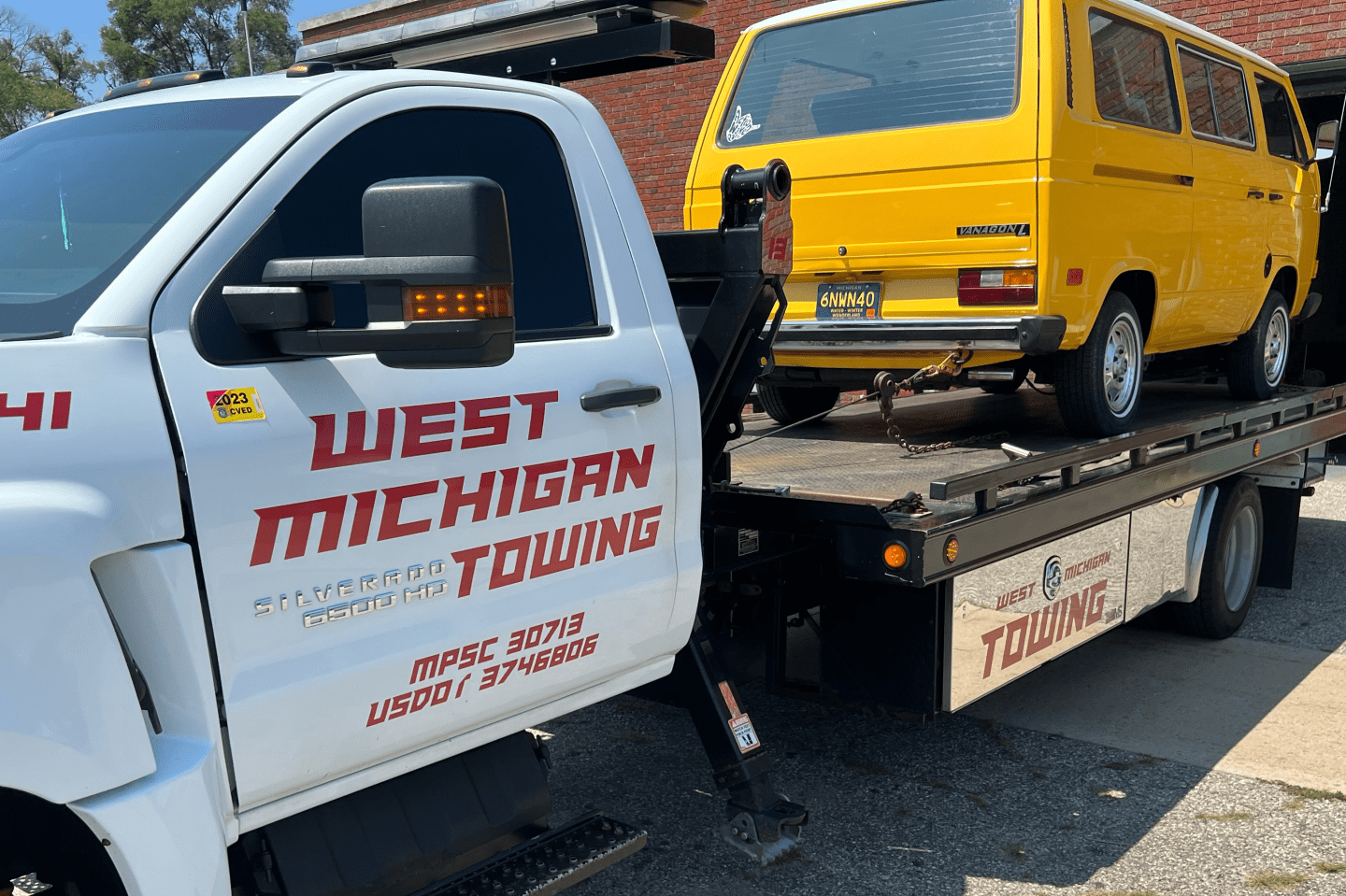Towing Services; Tow Truck Holland, Zeeland & Jenison, MI West