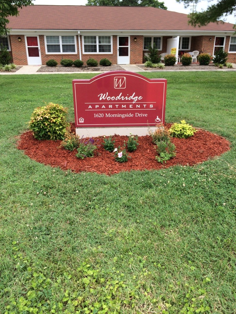 Woodridge Apartments