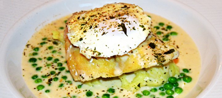 Poached Smoked Haddock & Egg with Creamy Mash Potato Weston's Fishmongers
