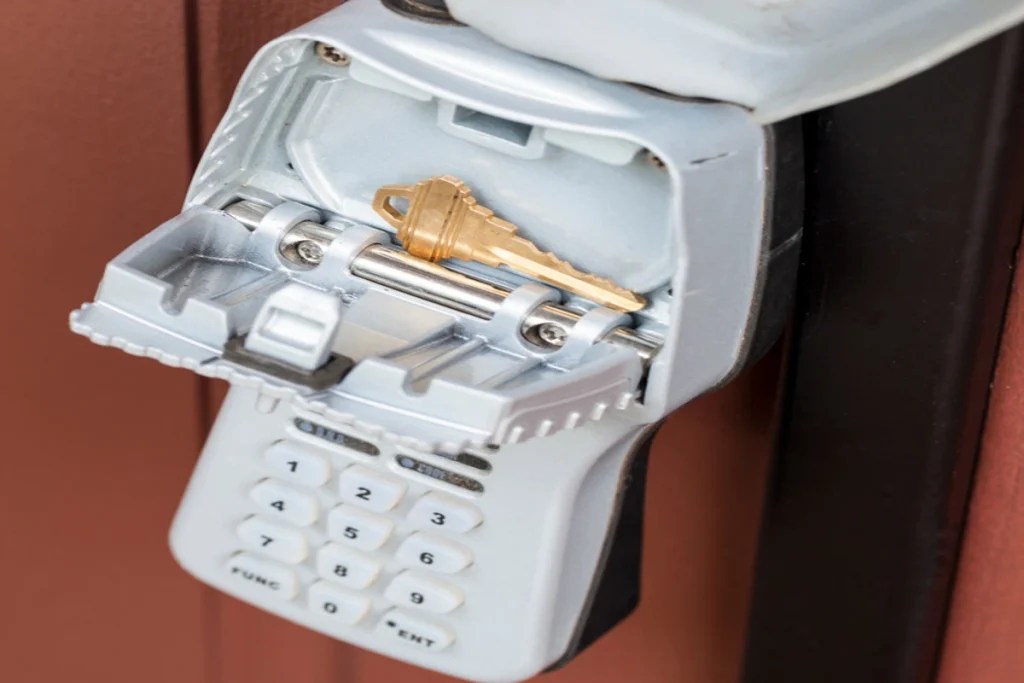 ¿How To Open A Lock Box? » In 3 Easy Steps