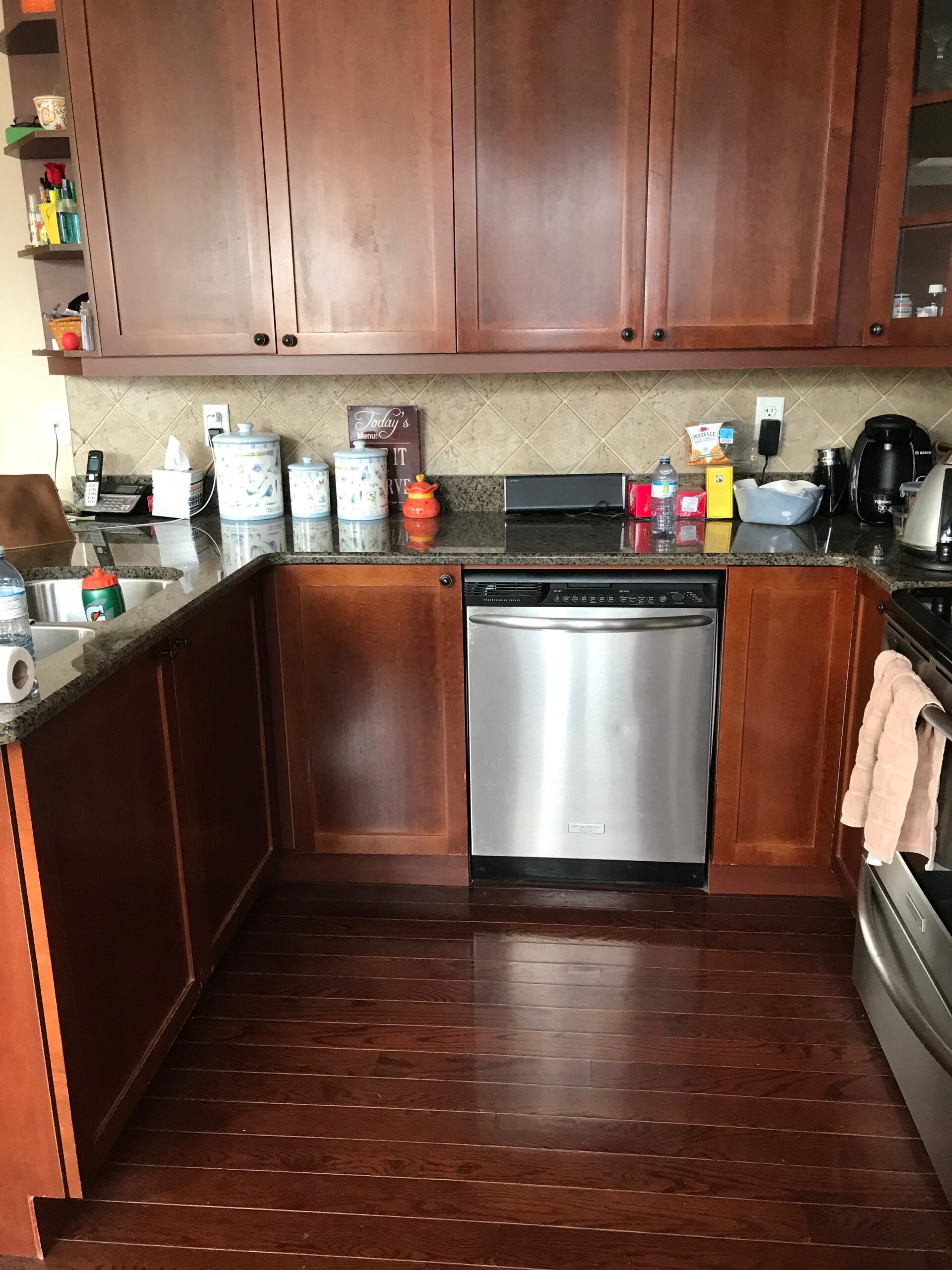 Photo Gallery Wet Paint! Kitchen and Bath Painting