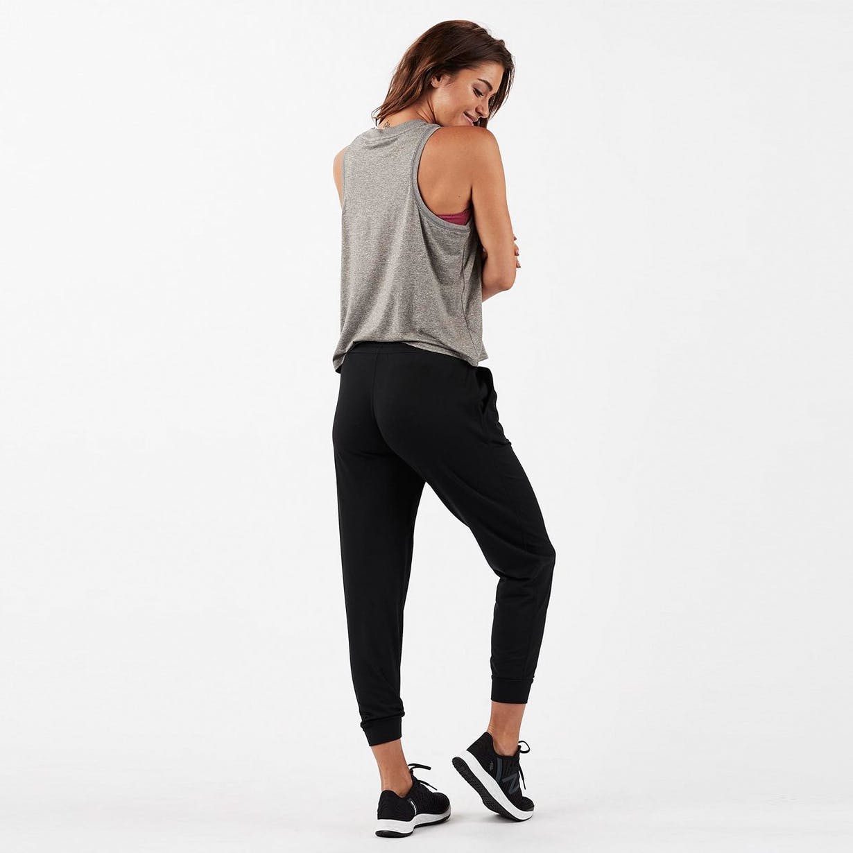 Best Women's Joggers Lululemon Vs Vuori Vs Outdoor Voices And More!
