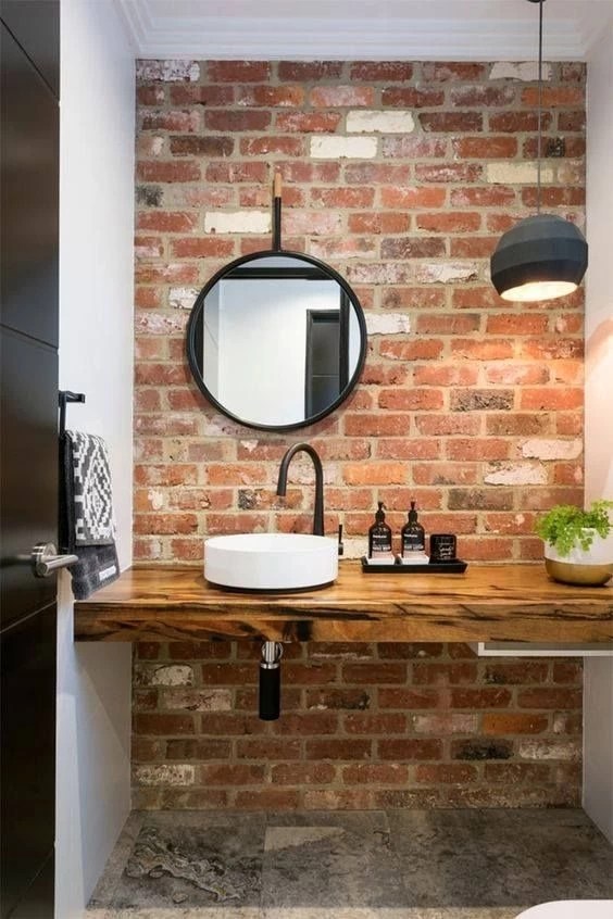 BRICK WALL IN THE BATHROOM. IS IT GOOD IDEA? Wetrooms Design Ltd