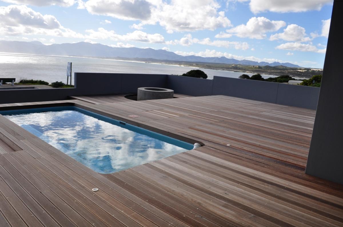 La Petite Baleine Villa in De Kelders BEST Getaways South Africa's