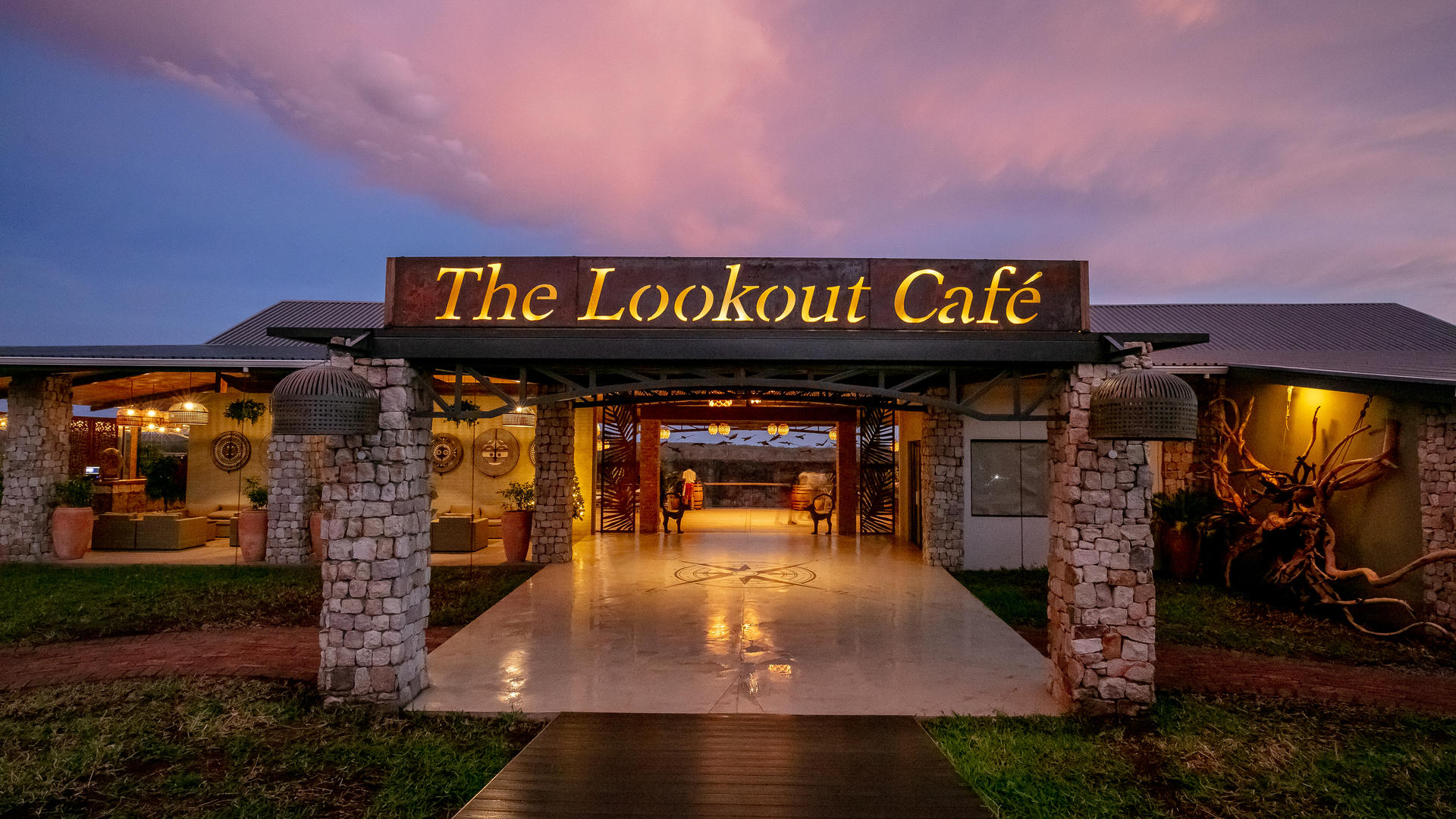 The Lookout Café Home
