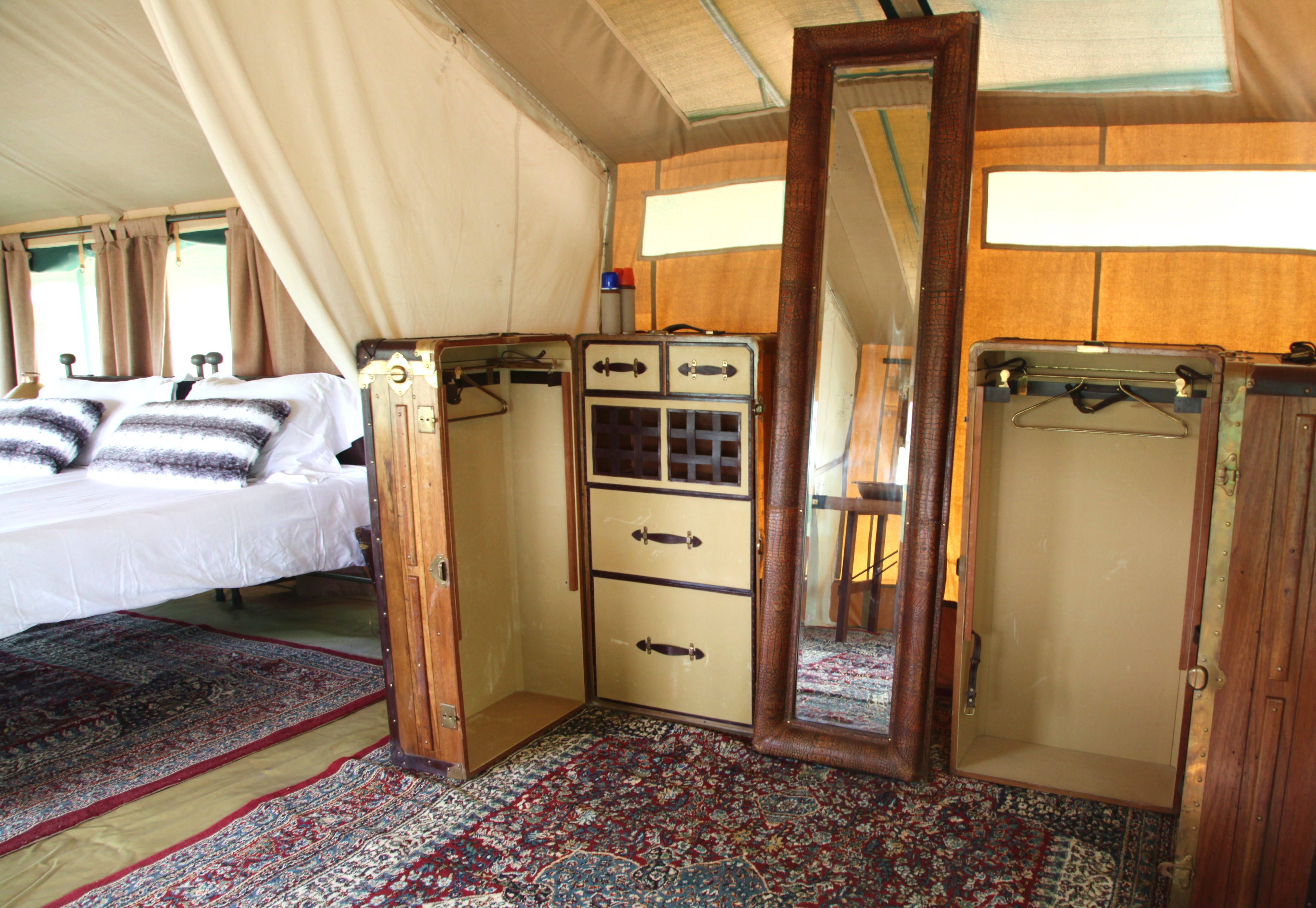 Selinda Explorers Camp Photos