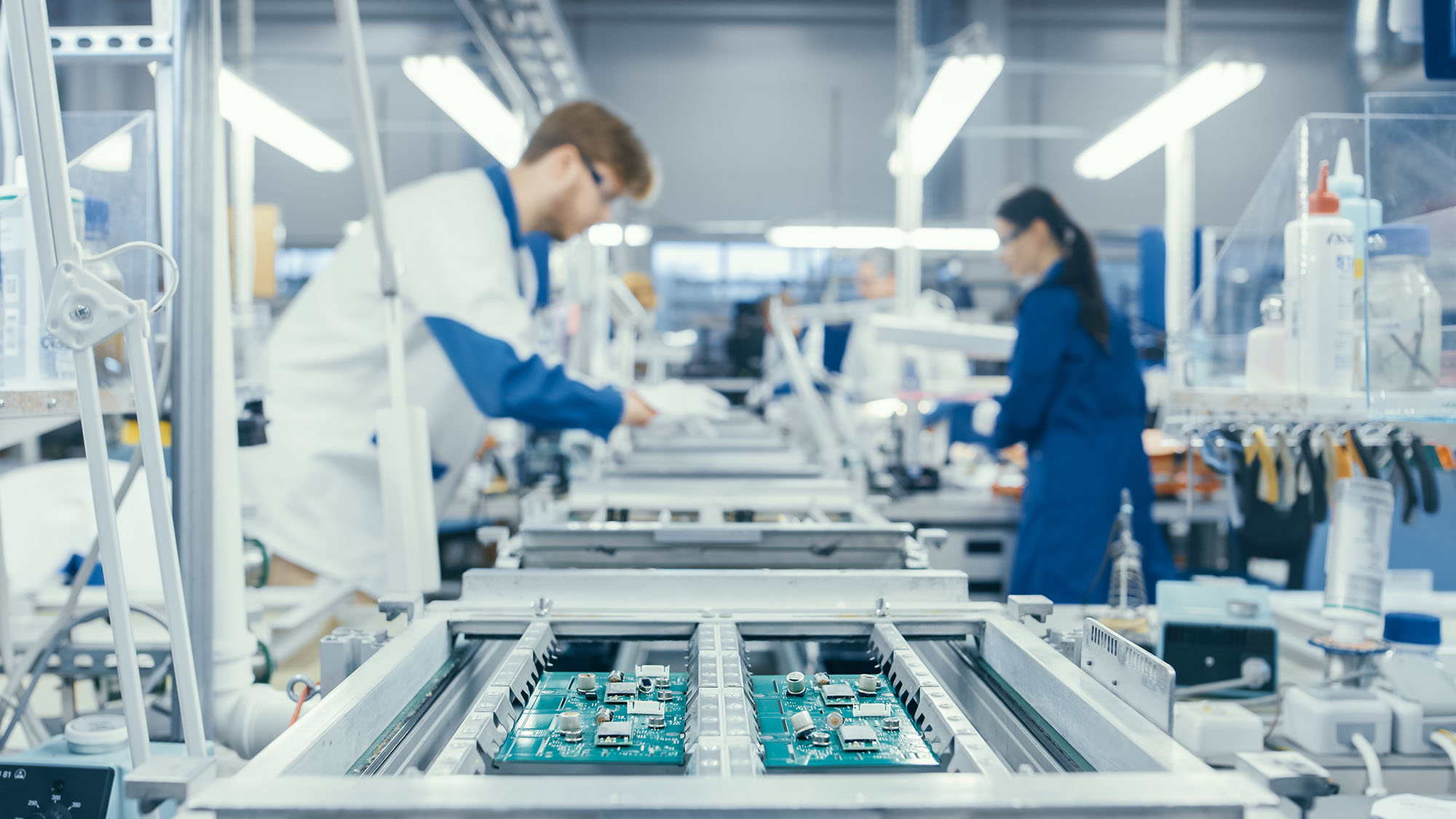 Rapid PCB Prototyping with Cloud Manufacturing