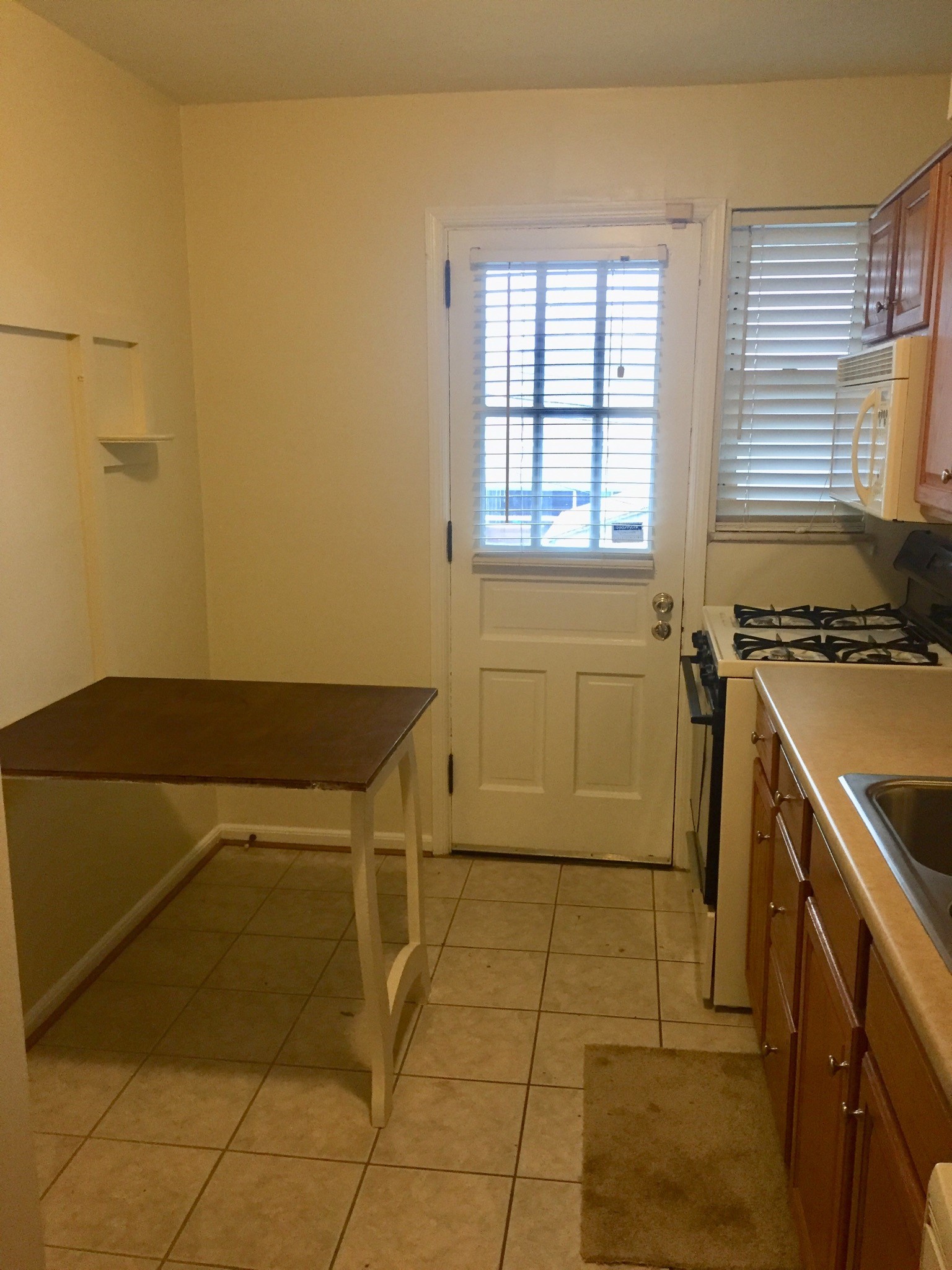 2924D Sherwood Rd. Columbus 43209 Wallace F Ackley Co