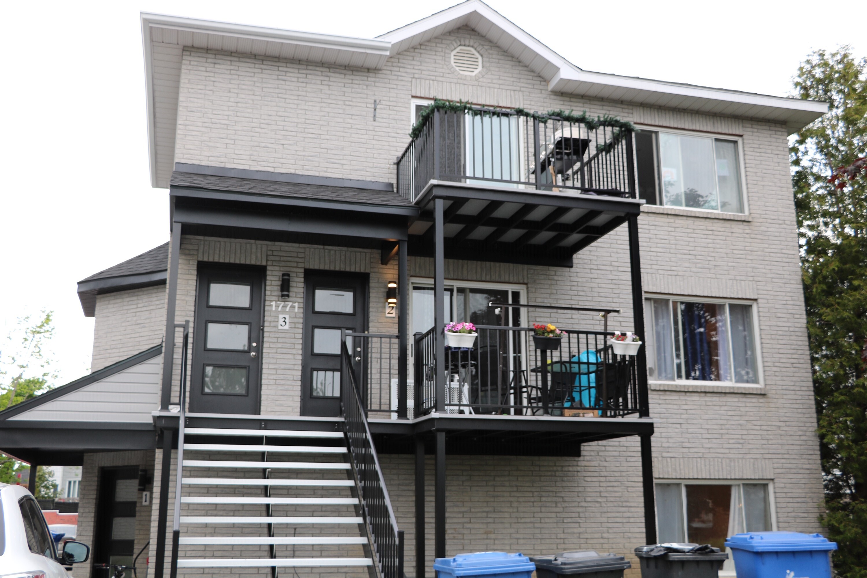 Multilogements Chez Toit Inc.