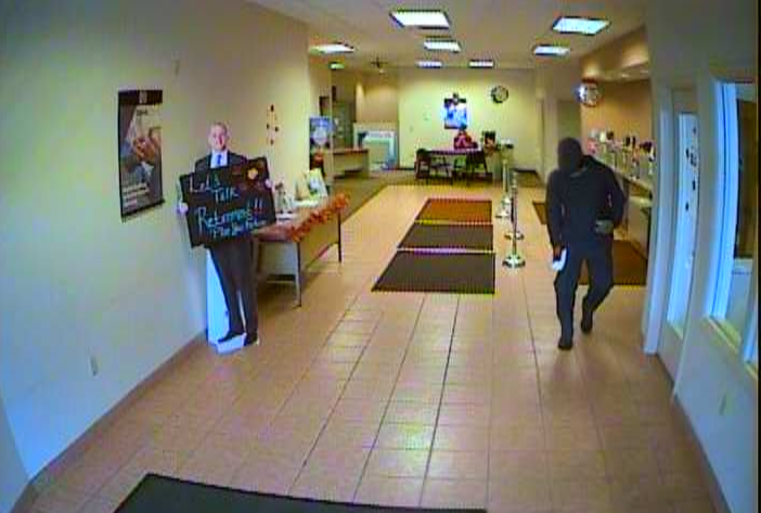 UPDATED Bank robbery at the Home Savings Bank in Lincoln Knoll WFMJ