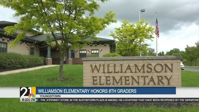 Youngstown Williamson Elementary celebrates 8th graders