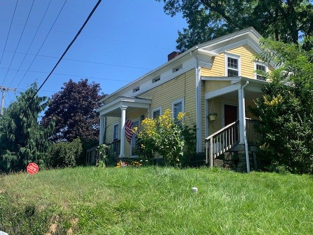 Major roads to close Sunday for move of historic Howland 'Yellow House