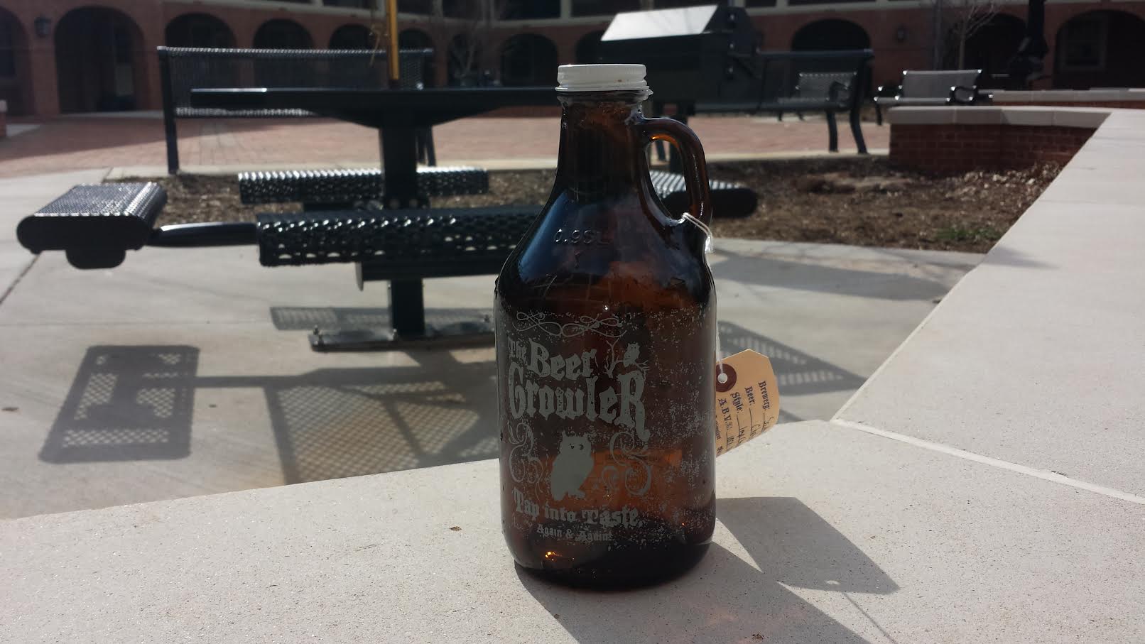 Growler shop taps into WinstonSalem beer scene