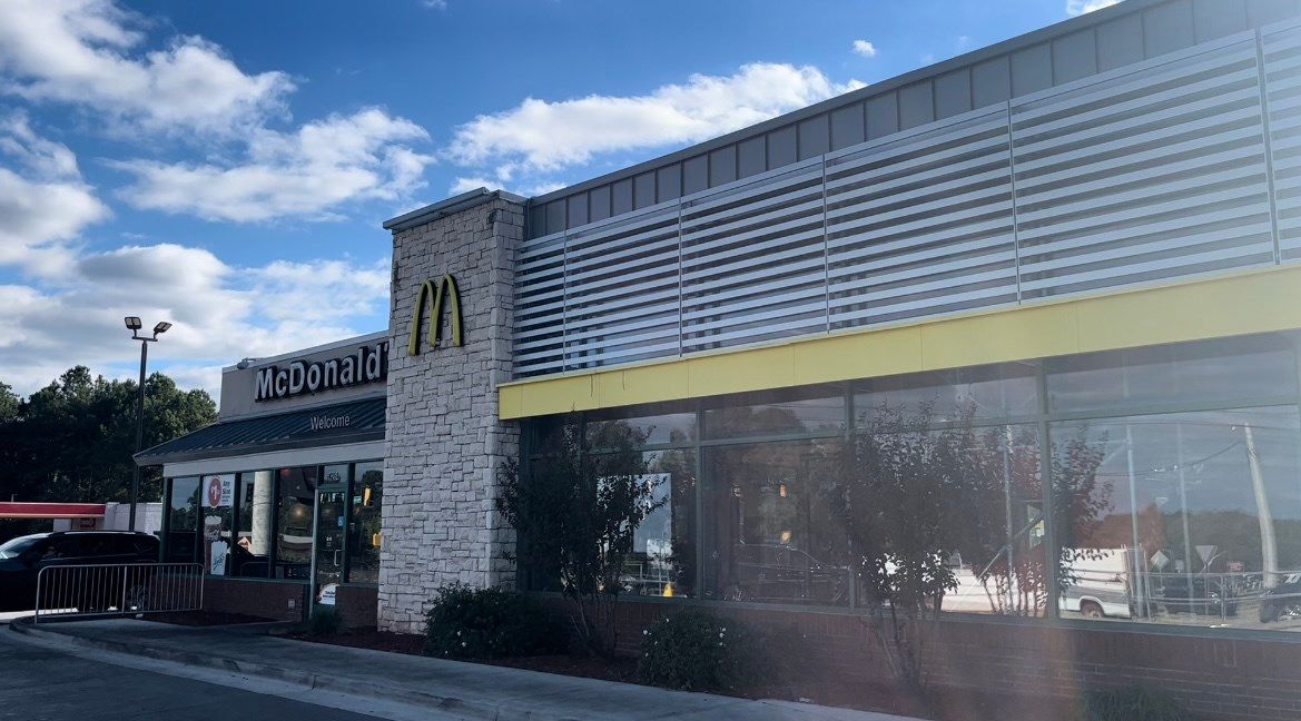 Sheriff's Office responds to reported armed robbery at Evans McDonald's