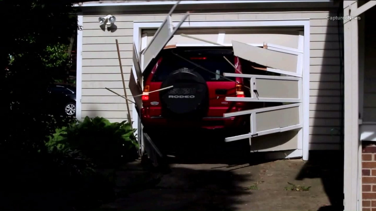 Woodstock man, 90, drives through garage door — on purpose WGNTV