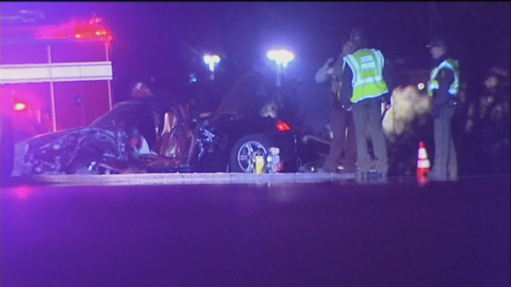 2 killed in headon crash in Homer Glen WGNTV(04)