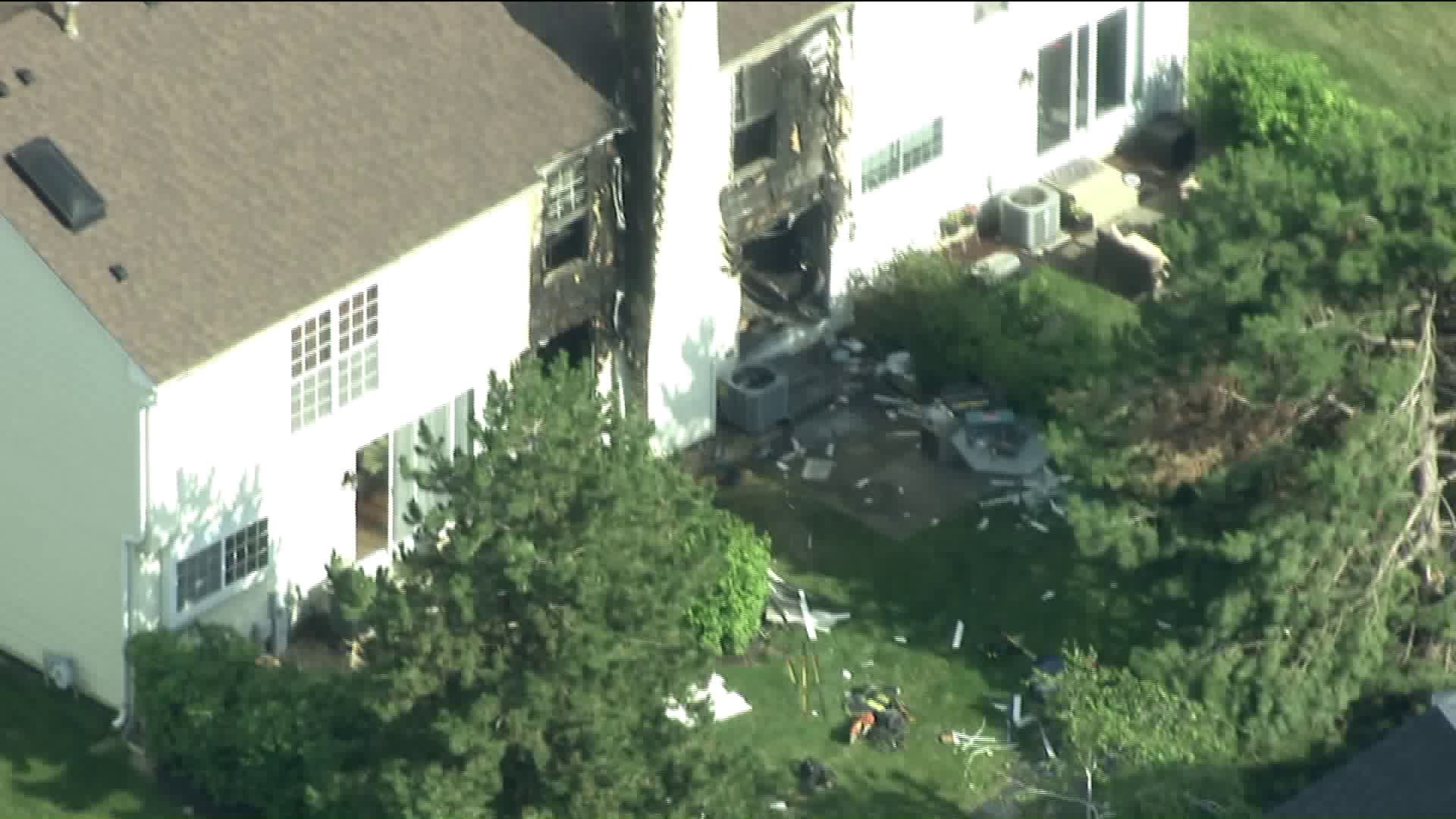 Man injured in house explosion in northwest suburban Streamwood WGNTV