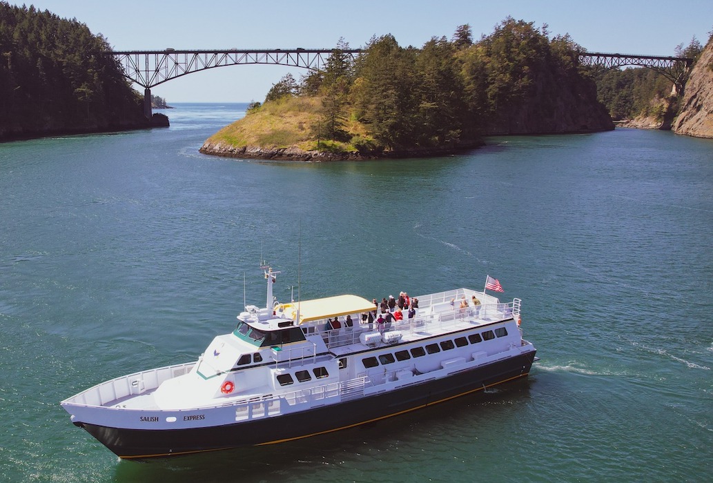 La Conner Tulip Festival Cracked Crab Lunch Cruise San Juan Cruises