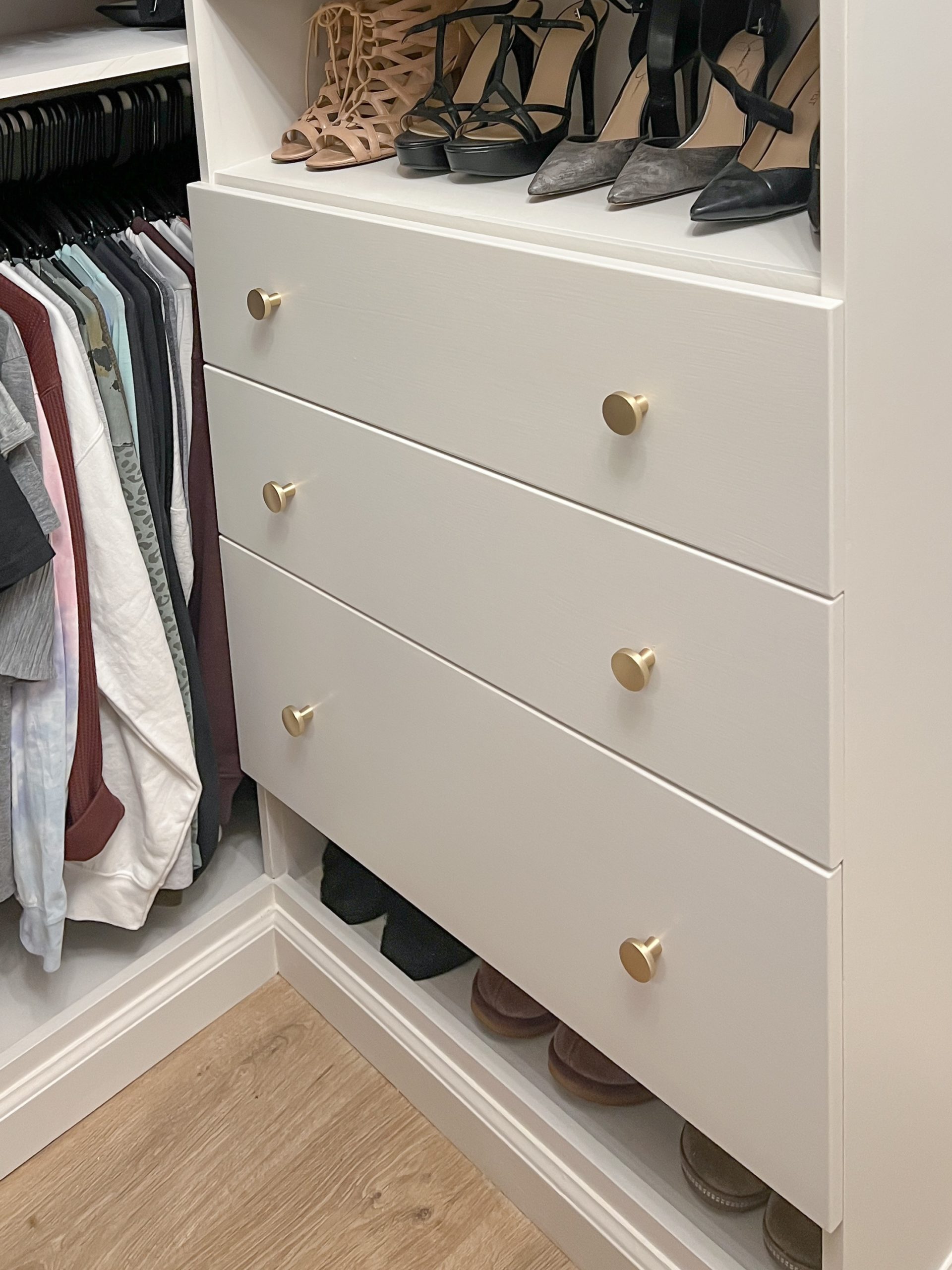 Turn your Shelves into Drawers with this Easy DIY What BB Built