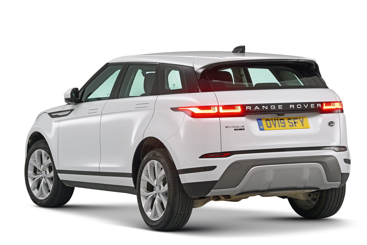 Comparison Lexus UX vs Range Rover Evoque vs Volvo XC40