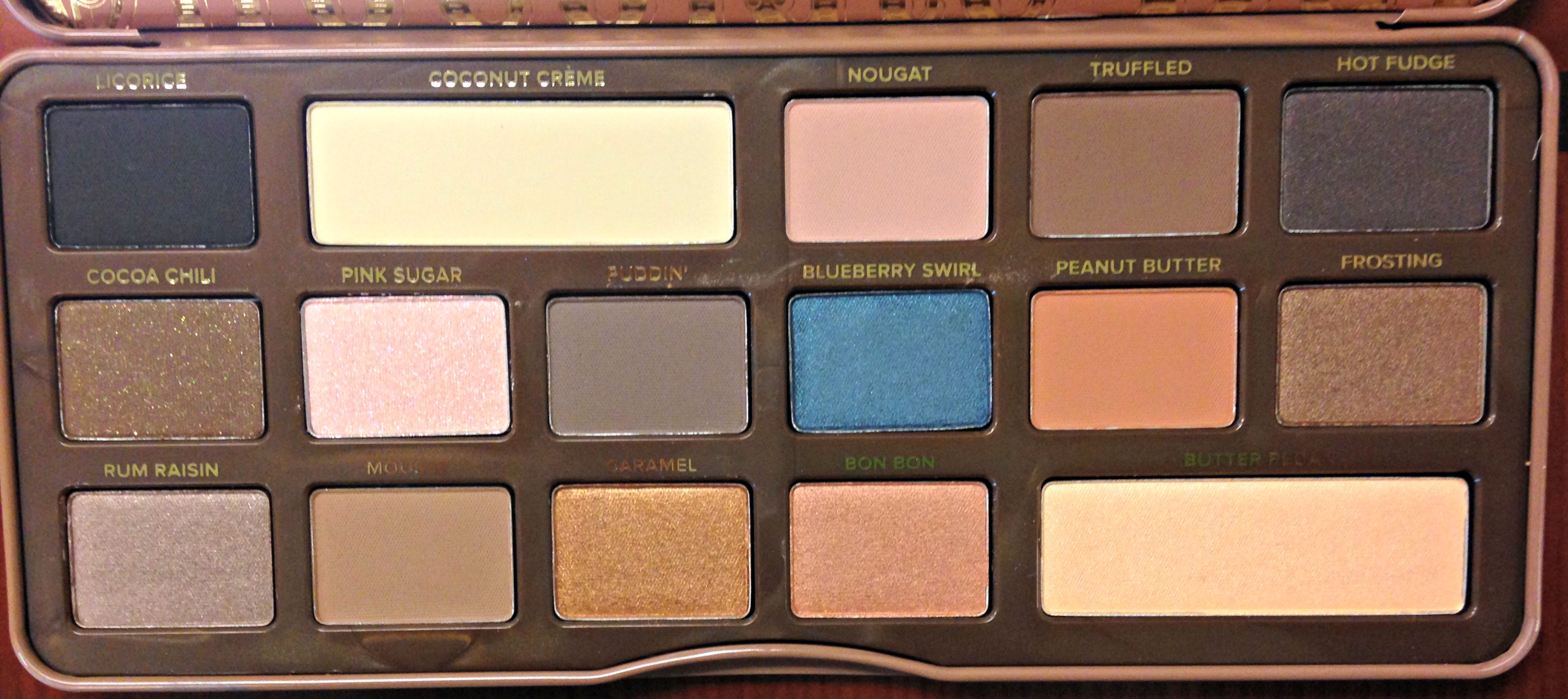 Too Faced Semi Sweet Chocolate Bar Palette Whatever Lara