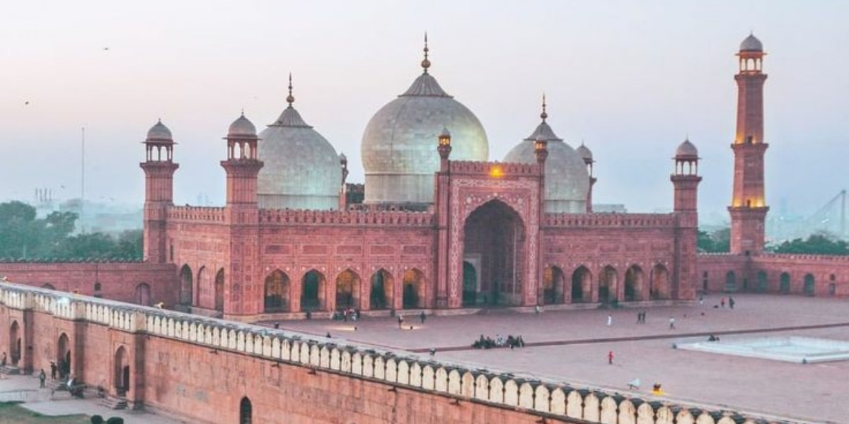 846+ Lahore WhatsApp Group Links Join List 2024